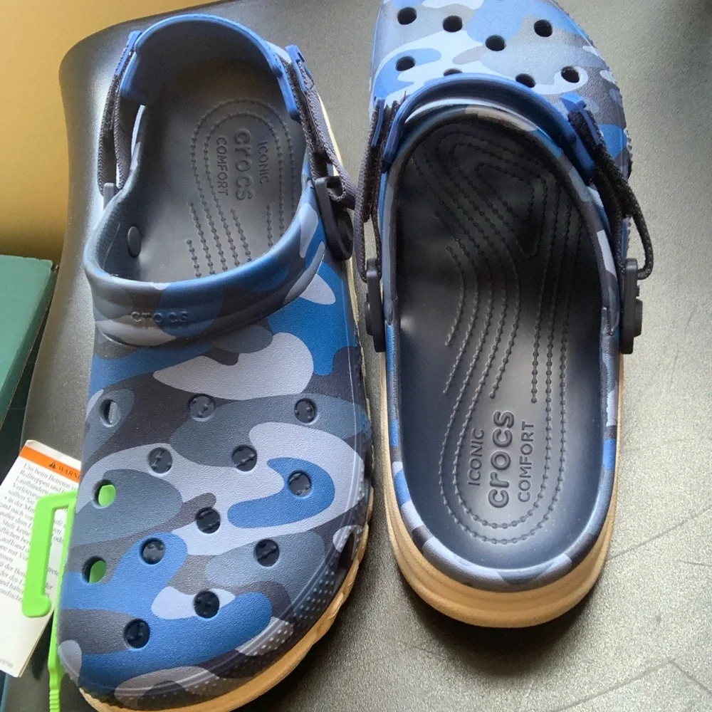 Blue Camo Crocs Sz M10 - Picture 1 of 3